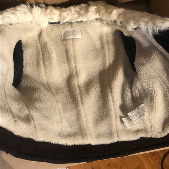 Gorgeous warm jacket with white natural fur - Picture 6 of 7